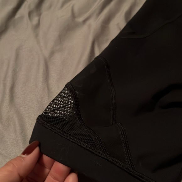 Lulu Lemon Workout Shorts - Picture 3 of 6